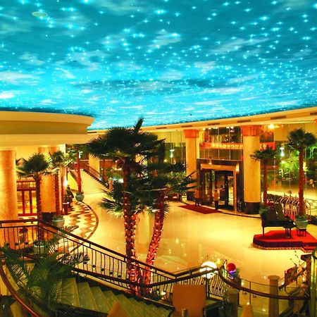 The Royal Marina Plaza Hotel Canton Intérieur photo