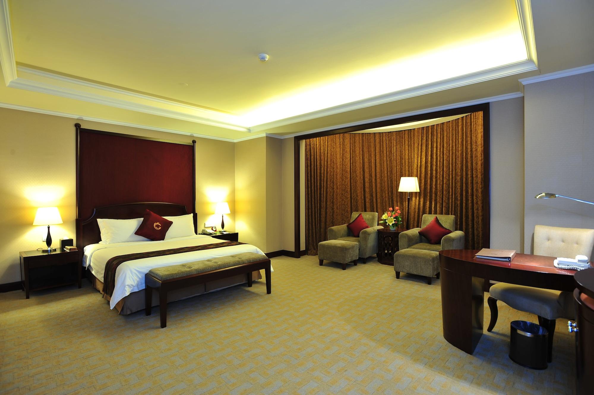 The Royal Marina Plaza Hotel Canton Extérieur photo