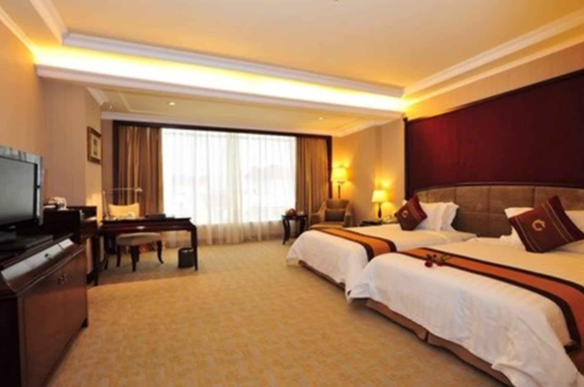 The Royal Marina Plaza Hotel Canton Extérieur photo