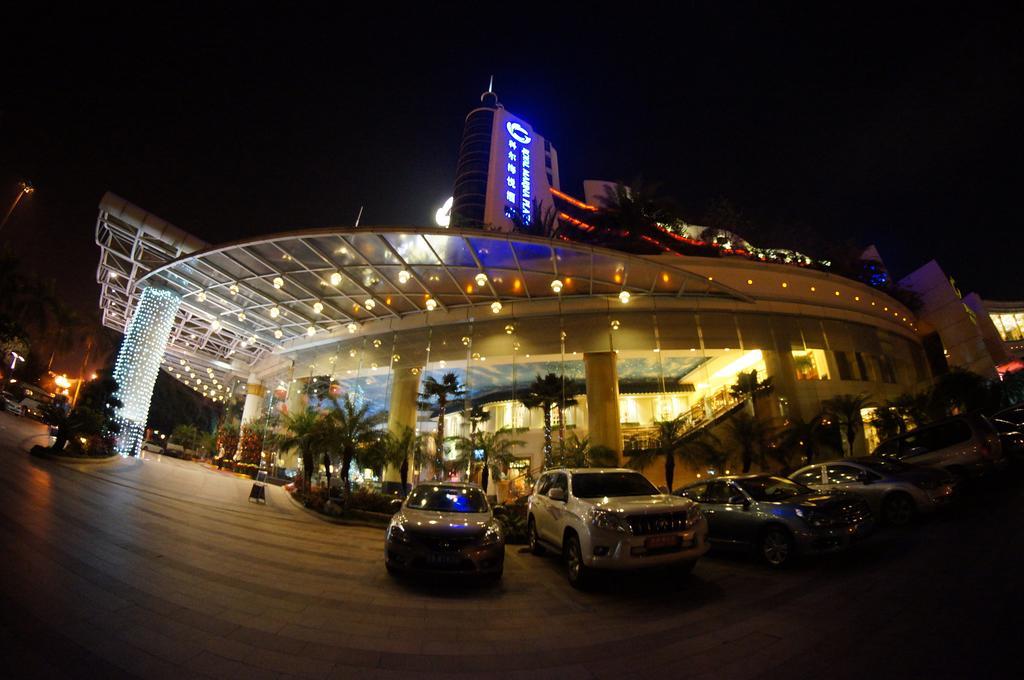 The Royal Marina Plaza Hotel Canton Extérieur photo