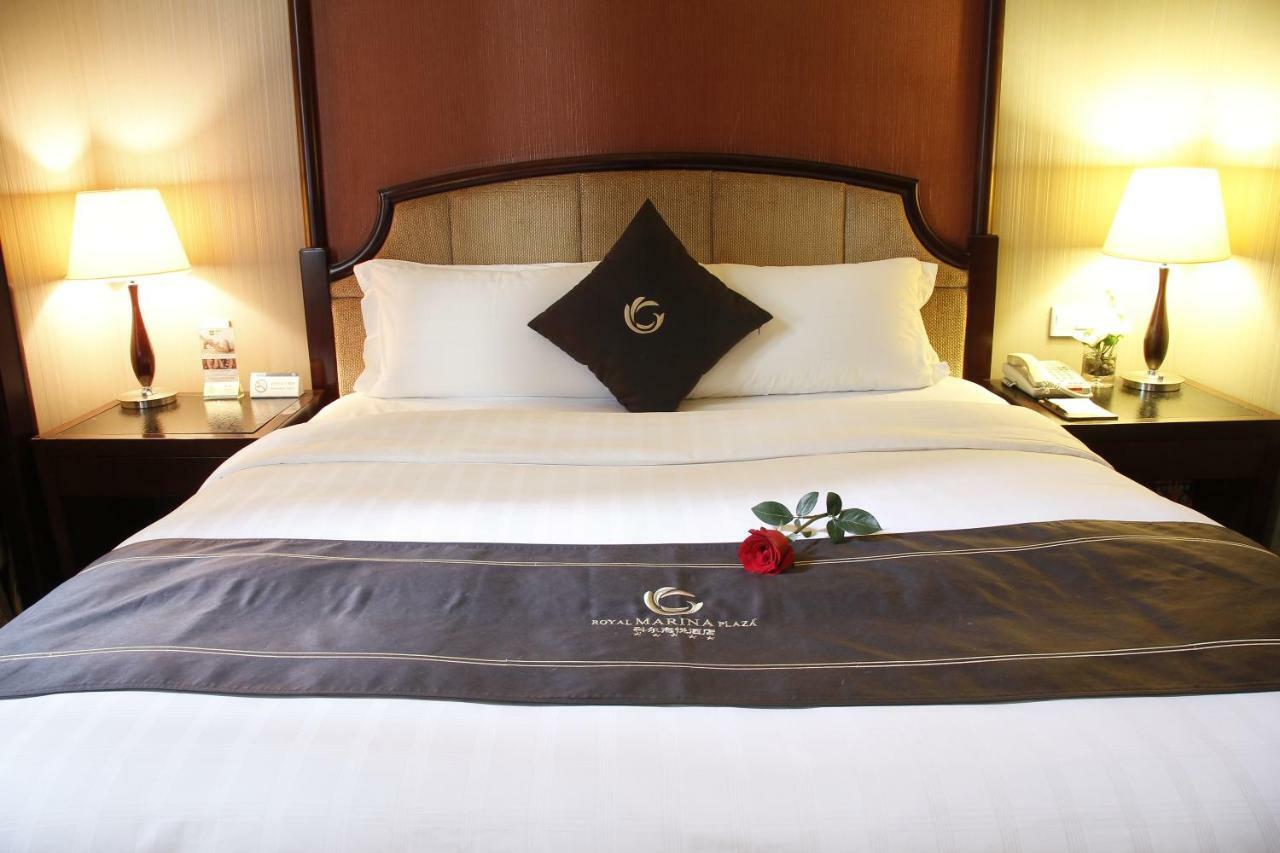 The Royal Marina Plaza Hotel Canton Extérieur photo
